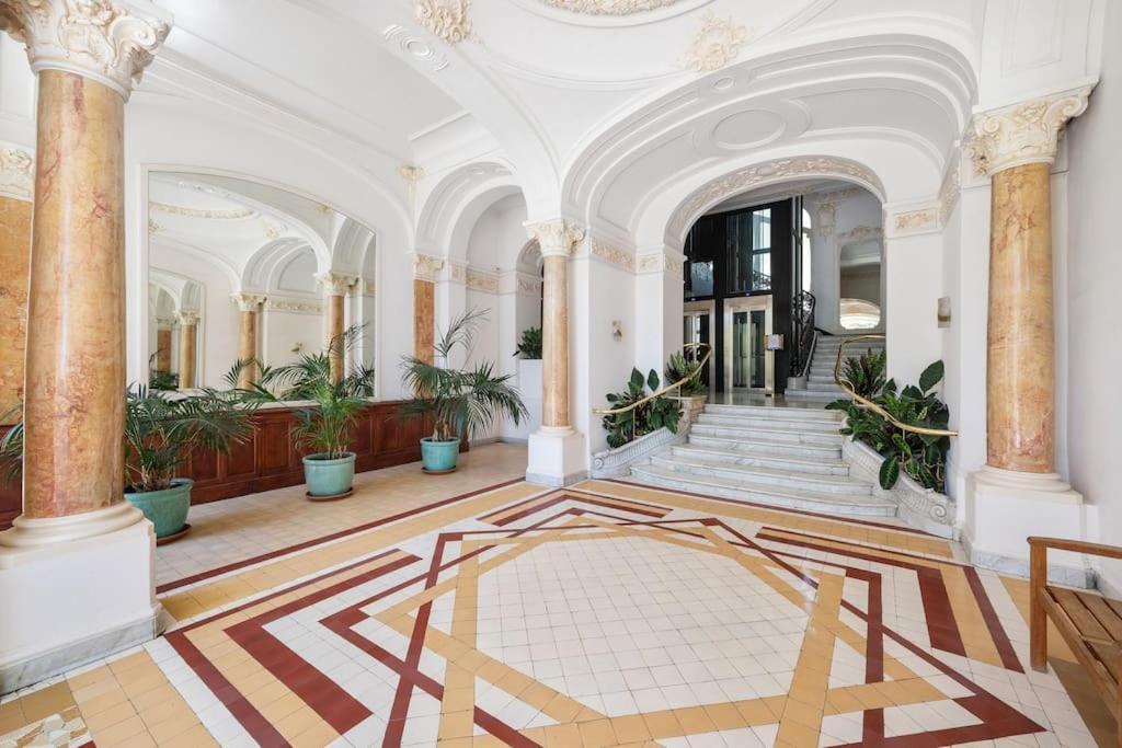 Le Winter Palace - Central - Parking Prive - Palace - Wifi 멍똥 외부 사진